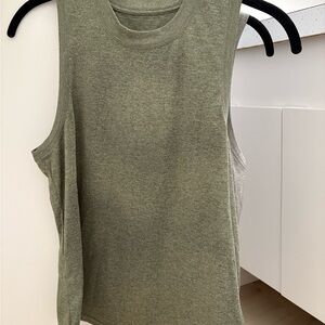 Vuori Sage Green Muscle Tee